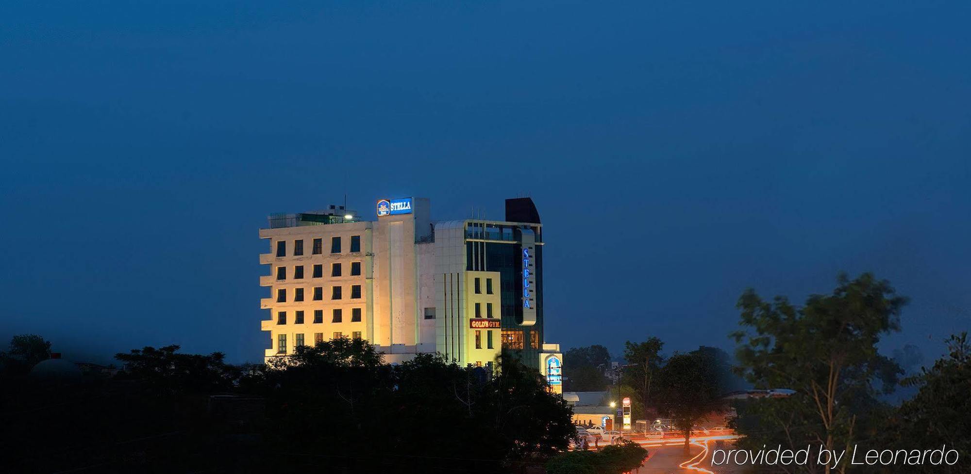 Stella Hotel Bathinda Exterior photo